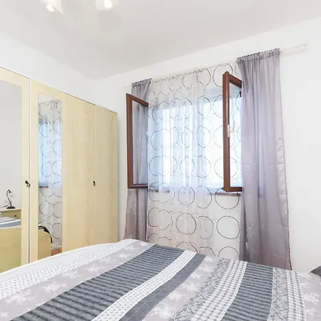 בית נופש House Ivan