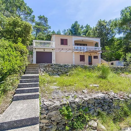 בית נופש House Ivan