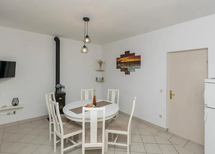 House Ivan Prigradica